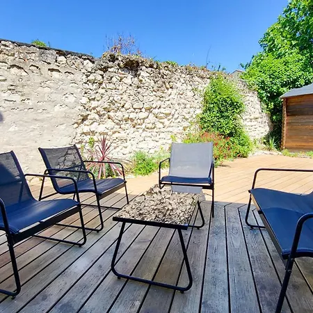 Jolie Maison Au Bord De L'eau Appartamento *