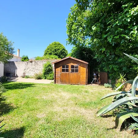 Appartamento Jolie Maison Au Bord De L'eau